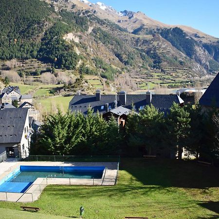 Saliecho Acogedor Apartamento Jardin Y Piscina Sallent de Gállego Exteriér fotografie